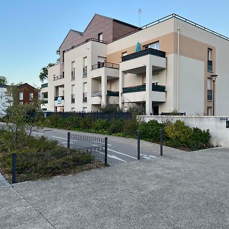 Appartement Rez De Chaussee Avec Parking Prive Орлеан Экстерьер фото